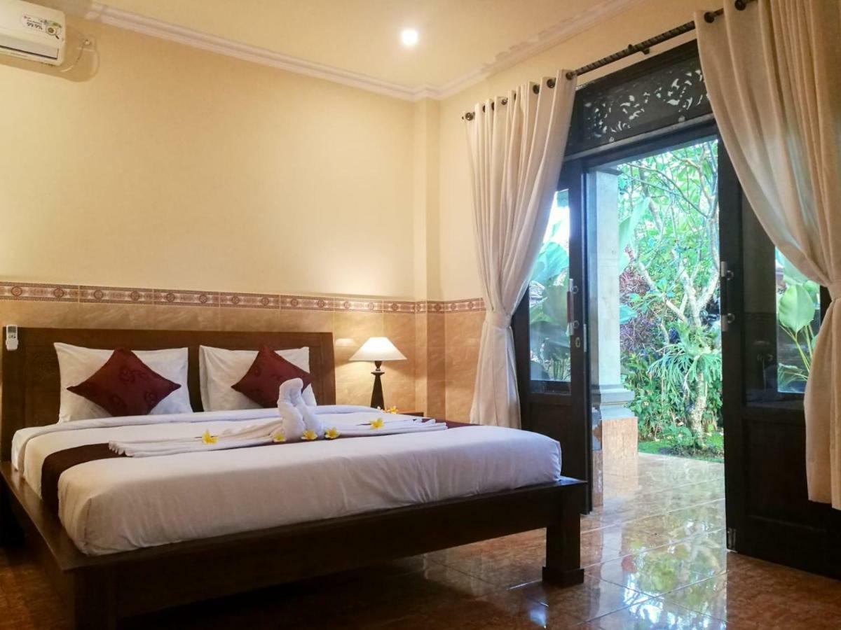 Apartamento Mulan Dini House Ubud Exterior foto