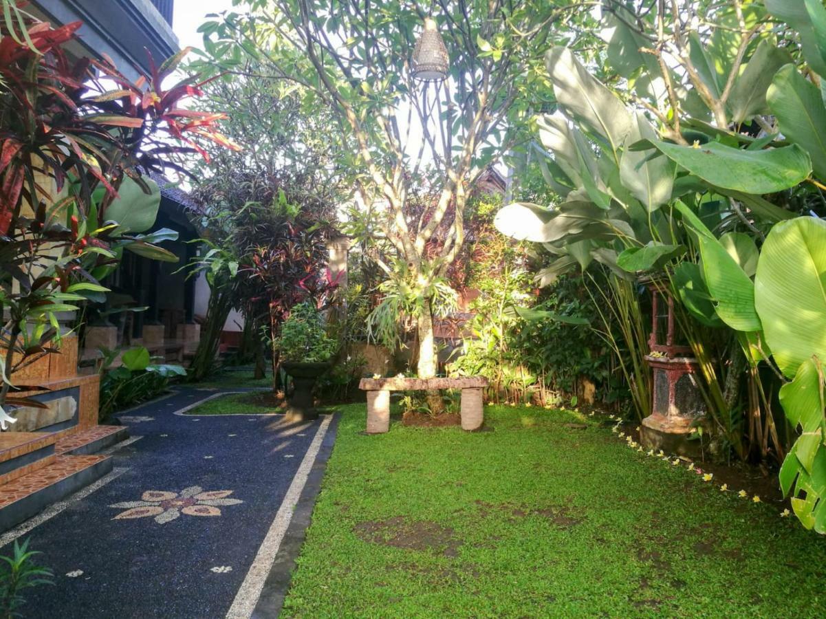 Apartamento Mulan Dini House Ubud Exterior foto
