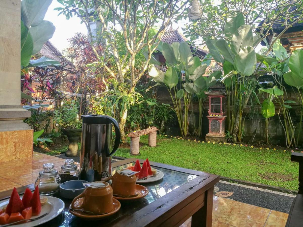 Apartamento Mulan Dini House Ubud Exterior foto